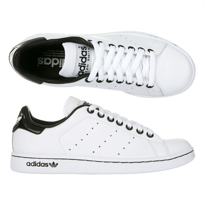 stan smith noire et blanche