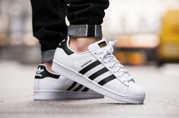 adidas superstar bandes noires
