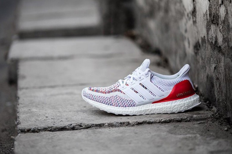 ultra boost rouge et blanche