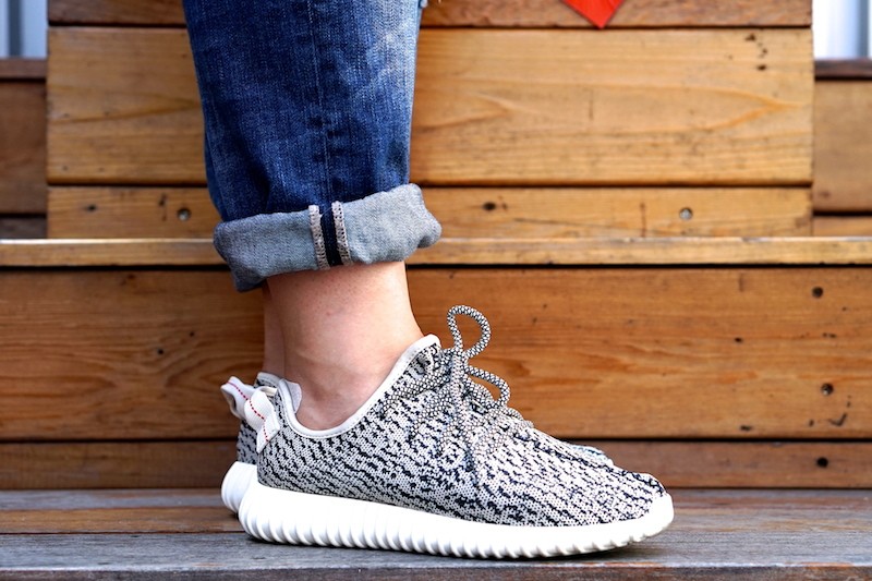 yeezy fille