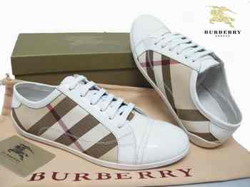 chaussure burberry pas cher