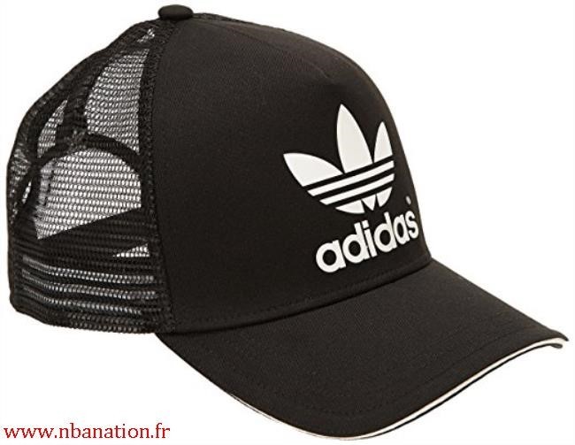 adidas avec filet noir