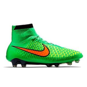 chaussures foot nike magista