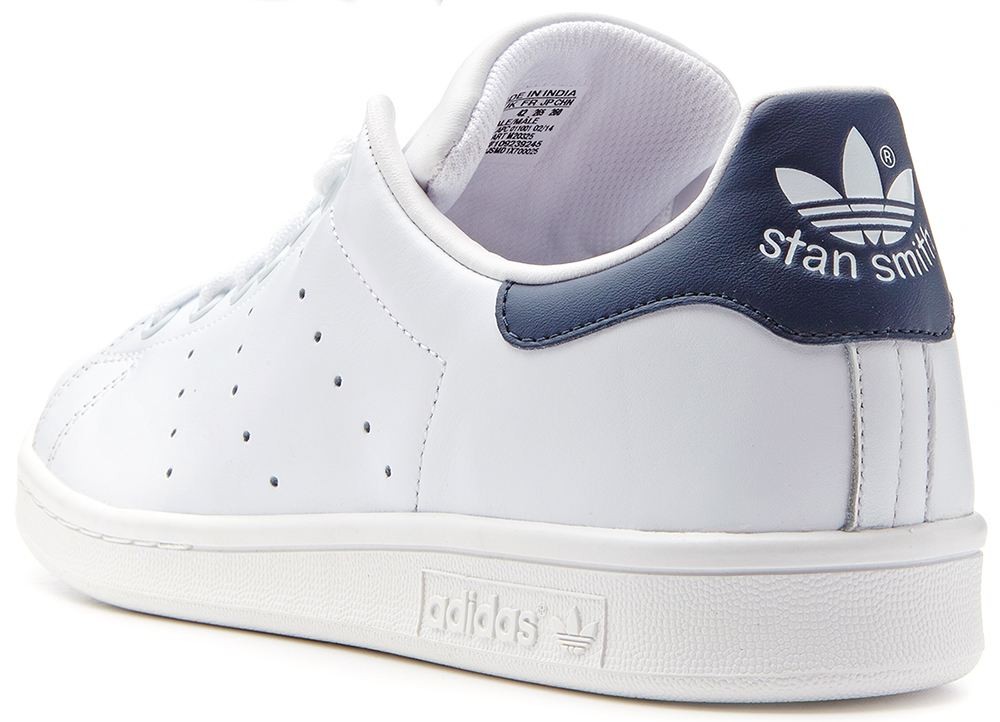 stan smith bleu marine a scratch