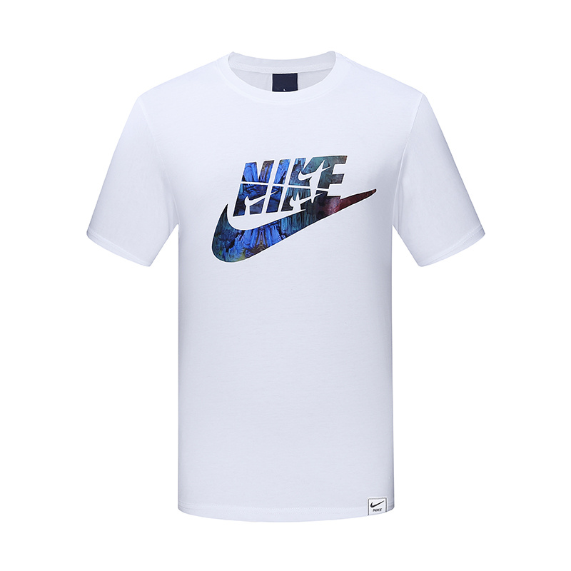 vetement nike adidas